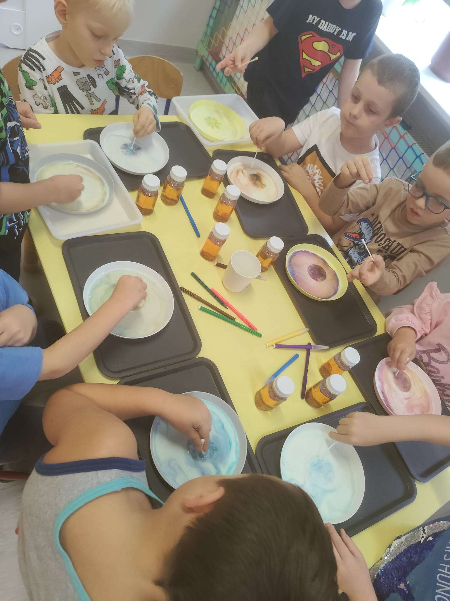 „Mali Badacze – Wielkie Umysły. Multisensoryczna przygoda przedszkolaków z nauką”