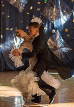 Różnorodność w tańcu - kurs tańca towarzyskiego