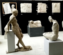 Wystawa rzeźby "Pracownia nr 6"