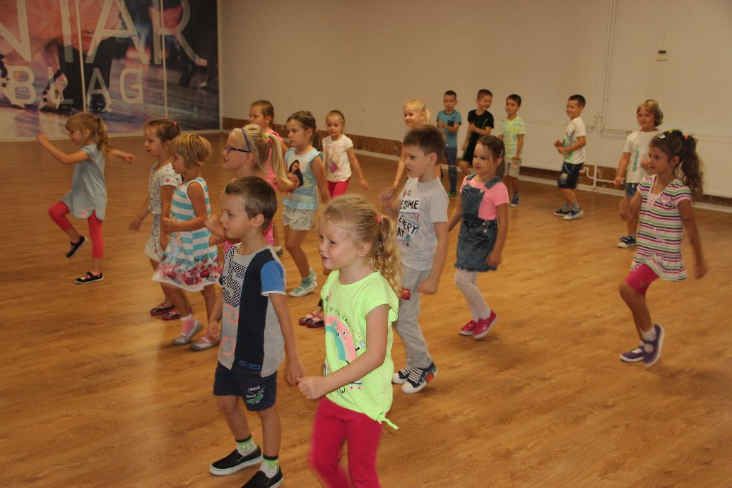 W "Jantarze" tańce dla przedszkolaków
