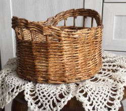 Zrób ozdobę z ...gazety!