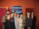 fot. Mateusz Sztajnke: Przedstawiciele WLT wraz z pianistką Miho Kuriharą oraz pracownikami CKiWM "Światowid"