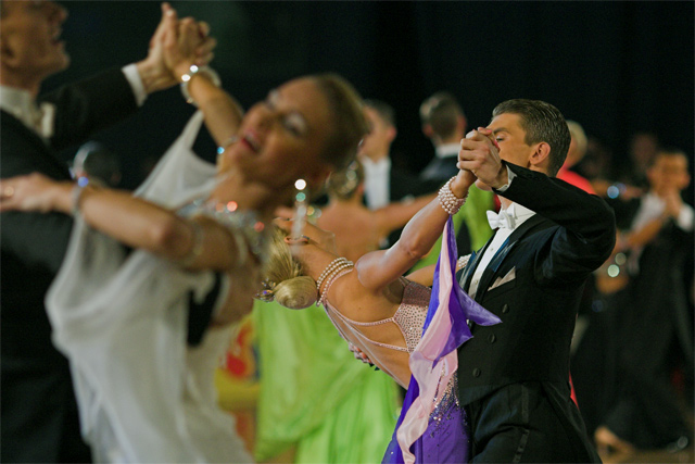 Taneczny październik