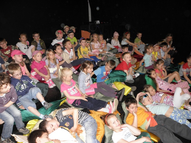 Wspólne słuchanie bajek