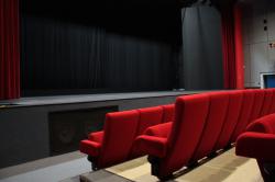 Cztery dekady filmu polskiego w kinie Światowid