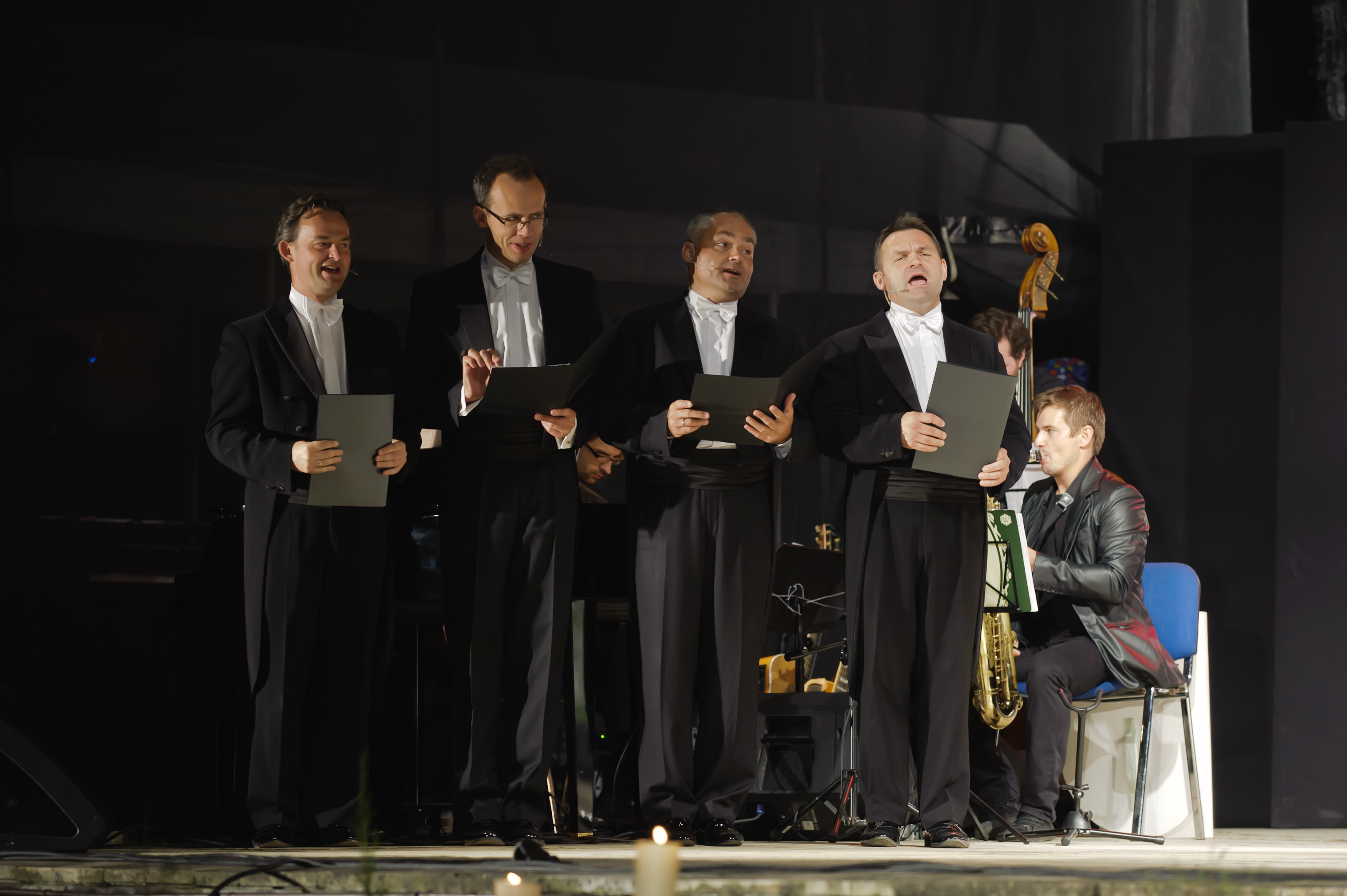 A w Elbląskie Noce...