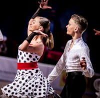 Zostań gwiazdą parkietu na studniówce