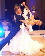 Kurs tańca dla nowożeńców i nie tylko