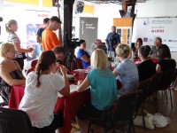 W sierpniu scena pełna gwiazd