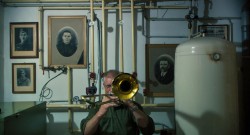 Weekend z Docs Against Gravity: W piwnicy